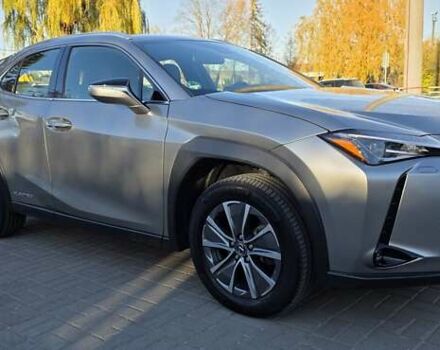 Серый Лексус UX, объемом двигателя 0 л и пробегом 84 тыс. км за 23800 $, фото 9 на Automoto.ua