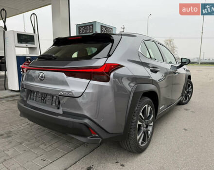 Серый Лексус UX, объемом двигателя 2 л и пробегом 17 тыс. км за 29999 $, фото 9 на Automoto.ua