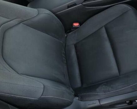 Серый Лексус UX, объемом двигателя 0 л и пробегом 84 тыс. км за 23800 $, фото 80 на Automoto.ua