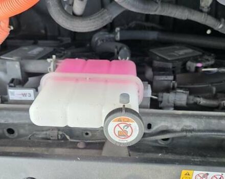 Серый Лексус UX, объемом двигателя 0 л и пробегом 84 тыс. км за 23800 $, фото 83 на Automoto.ua