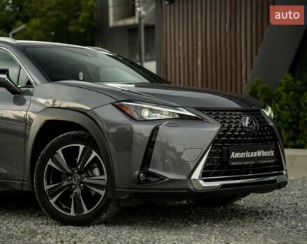 Сірий Лексус UX, об'ємом двигуна 2 л та пробігом 29 тис. км за 31900 $, фото 15 на Automoto.ua