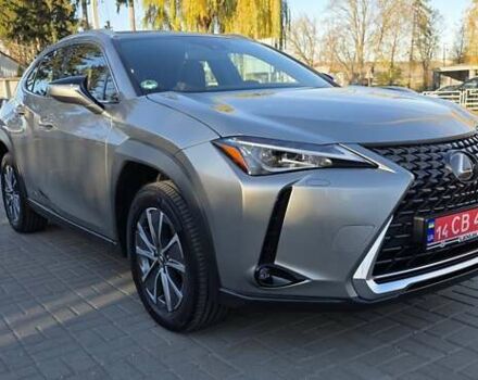 Серый Лексус UX, объемом двигателя 0 л и пробегом 84 тыс. км за 23800 $, фото 8 на Automoto.ua