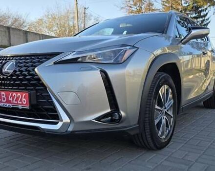 Серый Лексус UX, объемом двигателя 0 л и пробегом 84 тыс. км за 23800 $, фото 24 на Automoto.ua
