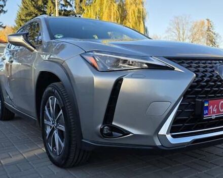 Серый Лексус UX, объемом двигателя 0 л и пробегом 84 тыс. км за 23800 $, фото 25 на Automoto.ua