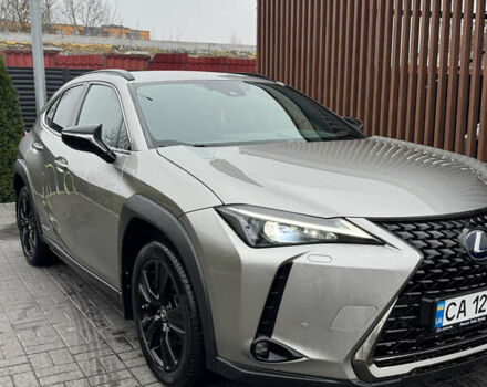 Серый Лексус UX, объемом двигателя 2 л и пробегом 89 тыс. км за 35500 $, фото 4 на Automoto.ua
