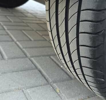 Серый Лексус UX, объемом двигателя 0 л и пробегом 84 тыс. км за 23800 $, фото 42 на Automoto.ua