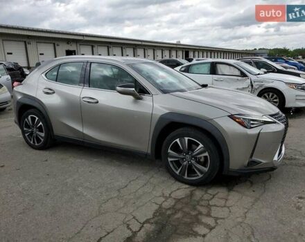 Серый Лексус UX, объемом двигателя 2 л и пробегом 78 тыс. км за 6500 $, фото 1 на Automoto.ua
