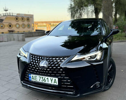 Сірий Лексус UX, об'ємом двигуна 0 л та пробігом 55 тис. км за 25300 $, фото 1 на Automoto.ua