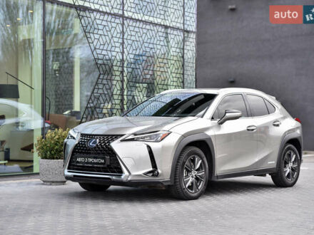 Лексус UX 2020 в Одессе на Automoto.ua Серый Лексус UX, объемом двигателя 1.99 л и пробегом 28 тыс. км за 31800 $, фото 1 на Automoto.ua