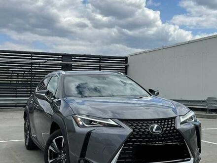 Лексус UX 2021 в Киеве на Automoto.ua Серый Лексус UX, объемом двигателя 1.99 л и пробегом 17 тыс. км за 31500 $, фото 1 на Automoto.ua