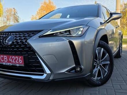 Серый Лексус UX, объемом двигателя 0 л и пробегом 84 тыс. км за 23800 $, фото 1 на Automoto.ua