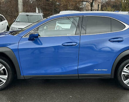 Синій Лексус UX, об'ємом двигуна 0 л та пробігом 54 тис. км за 21900 $, фото 2 на Automoto.ua