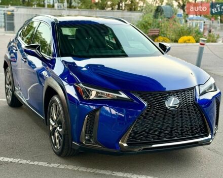 Синий Лексус UX, объемом двигателя 2 л и пробегом 41 тыс. км за 25990 $, фото 1 на Automoto.ua