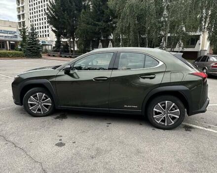 Зелений Лексус UX, об'ємом двигуна 0 л та пробігом 143 тис. км за 22999 $, фото 1 на Automoto.ua