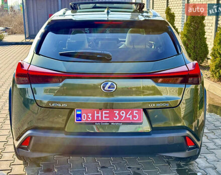 Зеленый Лексус UX, объемом двигателя 0 л и пробегом 162 тыс. км за 23199 $, фото 5 на Automoto.ua