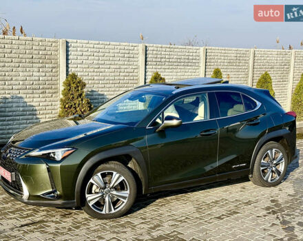 Зеленый Лексус UX, объемом двигателя 0 л и пробегом 162 тыс. км за 23199 $, фото 3 на Automoto.ua