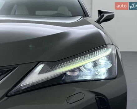 Зеленый Лексус UX, объемом двигателя 0 л и пробегом 162 тыс. км за 23199 $, фото 56 на Automoto.ua
