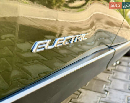 Зеленый Лексус UX, объемом двигателя 0 л и пробегом 162 тыс. км за 23199 $, фото 9 на Automoto.ua