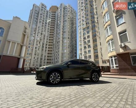 Зеленый Лексус UX, объемом двигателя 1.99 л и пробегом 28 тыс. км за 25500 $, фото 7 на Automoto.ua