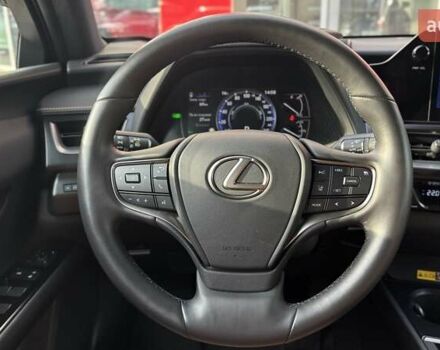 Зеленый Лексус UX, объемом двигателя 2 л и пробегом 8 тыс. км за 41000 $, фото 12 на Automoto.ua