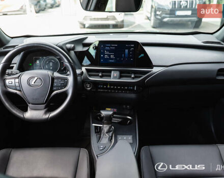 Лексус UX 2023 в Днепре (Днепропетровске) на Automoto.ua Зеленый Лексус UX, объемом двигателя 2 л и пробегом 16 тыс. км за 40292 $, фото 15 на Automoto.ua