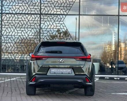 Зелений Лексус UX, об'ємом двигуна 1.99 л та пробігом 8 тис. км за 40790 $, фото 3 на Automoto.ua