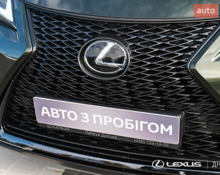 Лексус UX 2023 в Днепре (Днепропетровске) на Automoto.ua Зеленый Лексус UX, объемом двигателя 2 л и пробегом 16 тыс. км за 40292 $, фото 11 на Automoto.ua