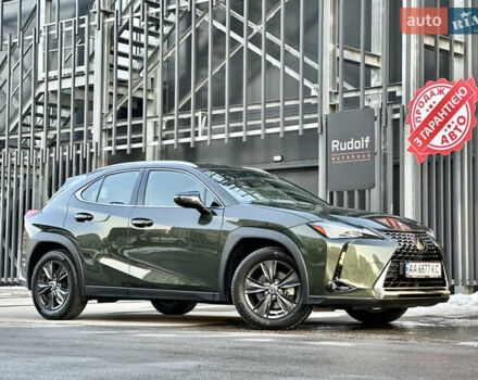Зелений Лексус UX, об'ємом двигуна 2 л та пробігом 31 тис. км за 27500 $, фото 1 на Automoto.ua