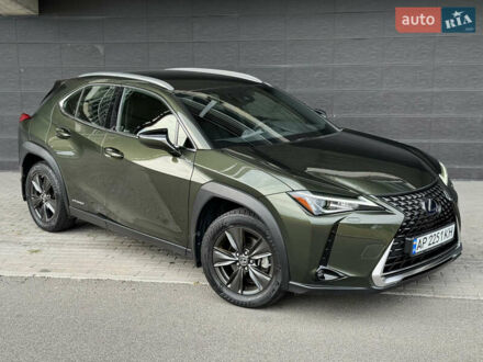 Лексус UX 2019 у Києві на Automoto.ua Зелений Лексус UX, об'ємом двигуна 1.99 л та пробігом 36 тис. км за 32500 $, фото 1 на Automoto.ua
