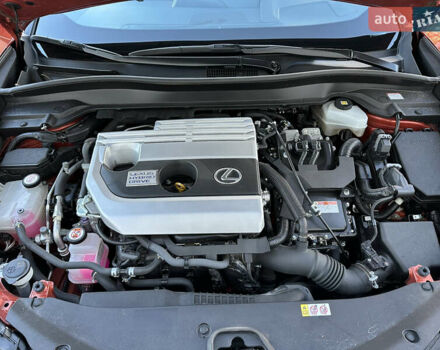 Оранжевый Лексус UX, объемом двигателя 1.99 л и пробегом 45 тыс. км за 29000 $, фото 43 на Automoto.ua