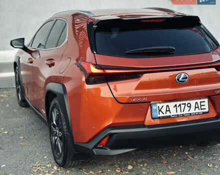 Оранжевый Лексус UX, объемом двигателя 1.99 л и пробегом 45 тыс. км за 29000 $, фото 12 на Automoto.ua