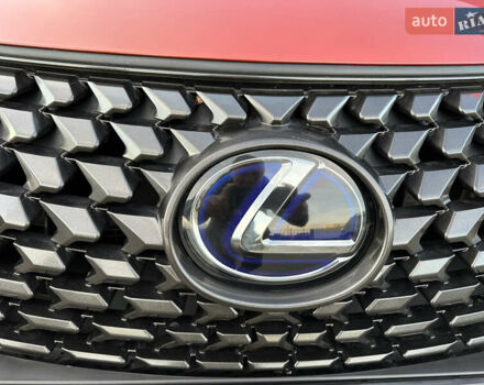 Оранжевый Лексус UX, объемом двигателя 1.99 л и пробегом 45 тыс. км за 29000 $, фото 16 на Automoto.ua