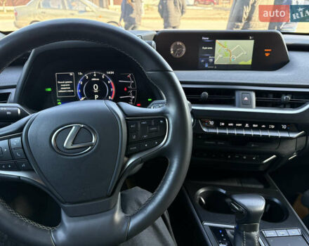 Помаранчевий Лексус UX, об'ємом двигуна 1.99 л та пробігом 35 тис. км за 27900 $, фото 17 на Automoto.ua