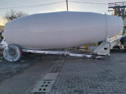 Либхерр 12K, объемом двигателя 0 л и пробегом 100 тыс. км за 16430 $, фото 1 на Automoto.ua