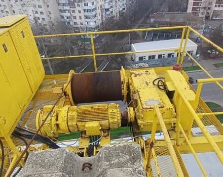 Желтый Либхерр 80 HC, объемом двигателя 0 л и пробегом 1 тыс. км за 65000 $, фото 4 на Automoto.ua