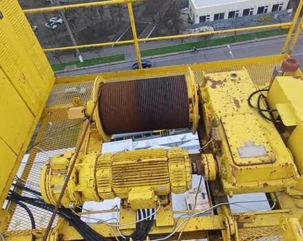 Желтый Либхерр 80 HC, объемом двигателя 0 л и пробегом 1 тыс. км за 65000 $, фото 5 на Automoto.ua