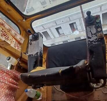 Желтый Либхерр 80 HC, объемом двигателя 0 л и пробегом 1 тыс. км за 65000 $, фото 9 на Automoto.ua