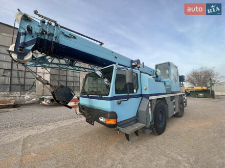 Либхерр LTM 1030 2000 в Черноморске (Ильичевске) на Automoto.ua Синий Либхерр LTM 1030, объемом двигателя 0 л и пробегом 84 тыс. км за 136965 $, фото 1 на Automoto.ua