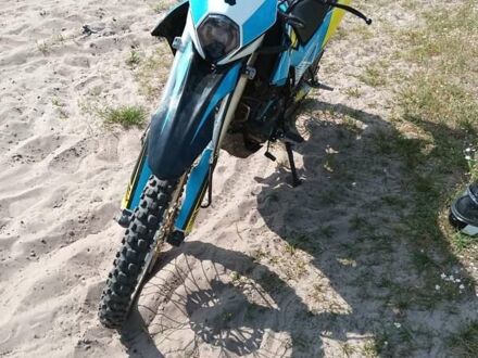Ліфан 250 2023 у Сарнах на Automoto.ua Чорний Ліфан 250, об'ємом двигуна 0 л та пробігом 1 тис. км за 1600 $, фото 1 на Automoto.ua