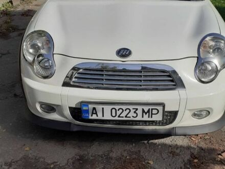 Лифан 320 2013 в Киеве на Automoto.ua Белый Лифан 320, объемом двигателя 1.3 л и пробегом 245 тыс. км за 2674 $, фото 1 на Automoto.ua