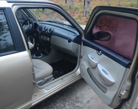 Бежевий Ліфан 320, об'ємом двигуна 1.3 л та пробігом 200 тис. км за 1850 $, фото 9 на Automoto.ua