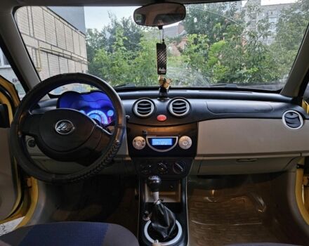 Жовтий Ліфан 320, об'ємом двигуна 1.3 л та пробігом 108 тис. км за 2600 $, фото 11 на Automoto.ua