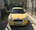 Желтый Лифан 320, объемом двигателя 1.3 л и пробегом 48 тыс. км за 2499 $, фото 1 на Automoto.ua