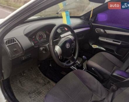 Білий Ліфан 520, об'ємом двигуна 1.34 л та пробігом 171 тис. км за 2000 $, фото 7 на Automoto.ua