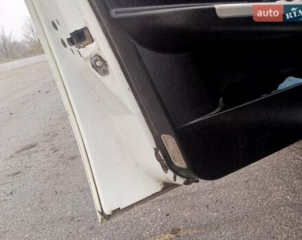 Білий Ліфан 520, об'ємом двигуна 1.34 л та пробігом 171 тис. км за 2000 $, фото 8 на Automoto.ua