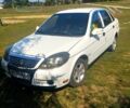 Белый Лифан 520, объемом двигателя 1.3 л и пробегом 240 тыс. км за 2000 $, фото 1 на Automoto.ua