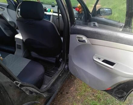 Чорний Ліфан 520, об'ємом двигуна 1.6 л та пробігом 103 тис. км за 1500 $, фото 6 на Automoto.ua