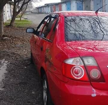 Красный Лифан 520, объемом двигателя 1.3 л и пробегом 223 тыс. км за 1300 $, фото 1 на Automoto.ua