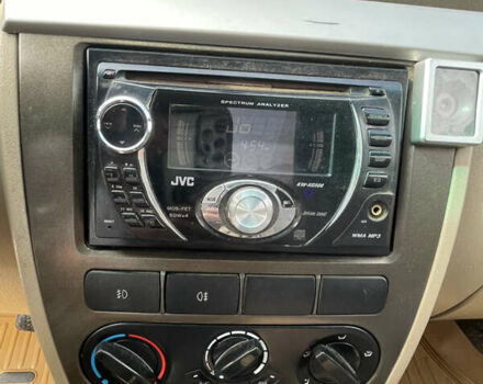 Серый Лифан 520, объемом двигателя 1.34 л и пробегом 188 тыс. км за 1400 $, фото 15 на Automoto.ua