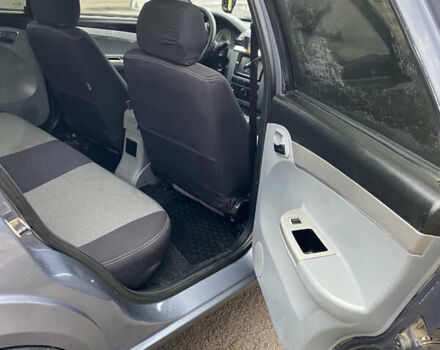 Сірий Ліфан 520, об'ємом двигуна 1.59 л та пробігом 87 тис. км за 3650 $, фото 9 на Automoto.ua